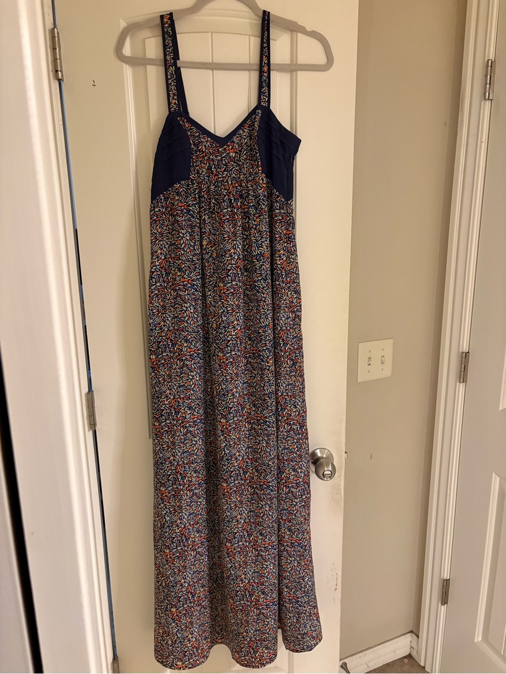 BCBGeneration Navy Multicolor Printed Maxi Dress with beaded back size 2